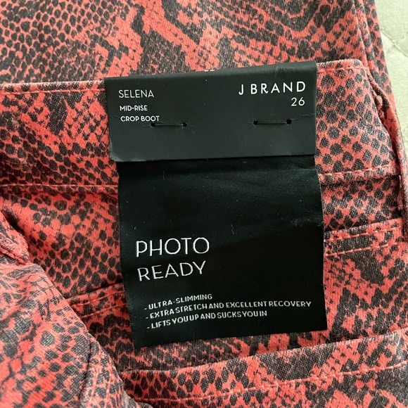 J Brand Selena Mid-Rise Snakeskin-Print Crop Bootcut Jeans - Picture 6 of 6